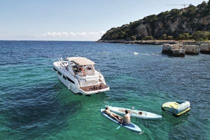 Rental Motor yacht Bavaria Bavaria Sport 400 Nice