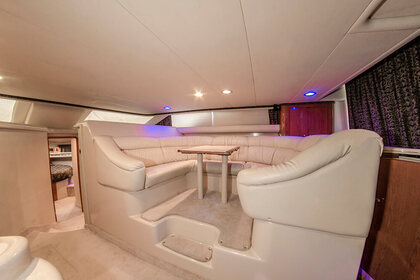 Hire Motor yacht Sea Ray 450 Puerto Aventuras