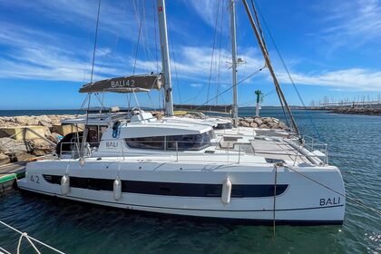 Charter Catamaran 15 BALI 4.2 (4D/2C/1P)-ZA Hyères