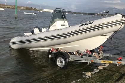 Miete RIB ZODIAC Pro open Lorient