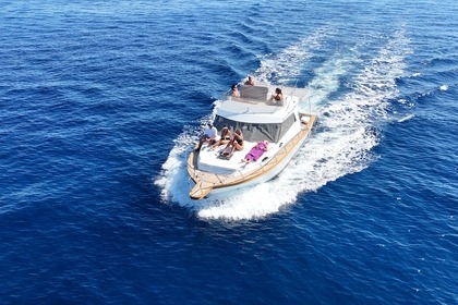 Miete Motorboot Ferretti 34 Fish fly Dubrovnik