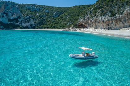 Noleggio Barca senza patente  Joker Boat Coaster 470 Cala Gonone