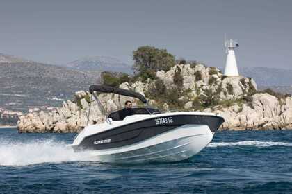 Verhuur Motorboot Husaria 570 BR Trogir
