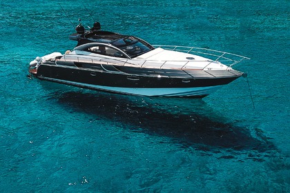 Rental Motorboat Rizzardi 48in Capri