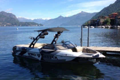 Noleggio Barca a motore Malibu Wakesetter 23lsv Como