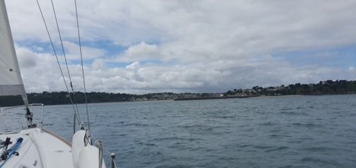 Saint-Quay-Portrieux Sailboat Jeanneau sun odyssey 33i alt tag text