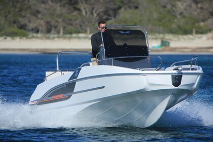Charter Motorboat Beneteau Flyer 5.5 Spacedeck Blanes