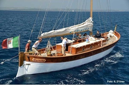 Rental Sailboat F.lli Barberis Barca a vela d'epoca gozzo vela marconi Palau