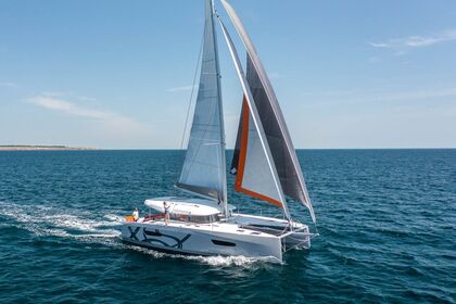 Hire Catamaran Excess Excess 14 - 3 + 2 cab. Saint-Mandrier-sur-Mer