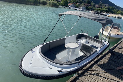 Charter Boat without licence  Valory 475 Sévrier