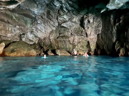 Marseille Motorboat Quicksilver Activ 755 Sundeck alt tag text