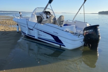 Location Bateau à moteur Beneteau flyer 650 luxe Lège-Cap-Ferret