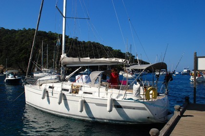 Location Voilier BAVARIA CRUISER 32 Bormes-les-Mimosas
