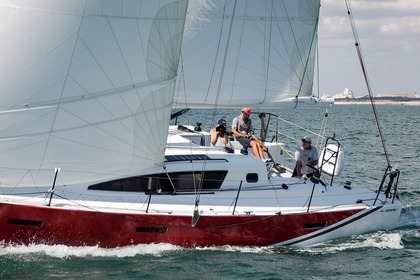 Hire Sailboat JPK 38 FC La Rochelle