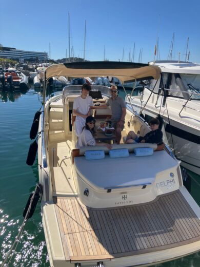 Ibiza Motorboat Invictus 280GT alt tag text