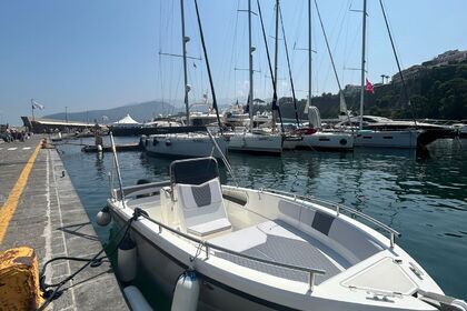 Noleggio Barca a motore kalmarine open 6mt Castellammare di Stabia