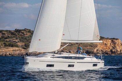 Hire Sailboat  Bavaria C42 /3cab Corfu