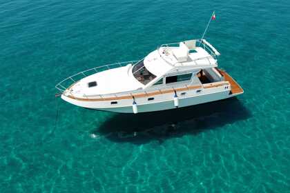 Charter Motorboat Enterprise marine 35 fly Trapani