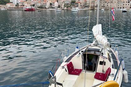 Rental Sailboat Etap 22 Kaštel Stari