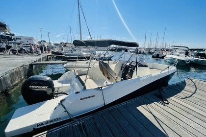 Charter Motorboat Quicksilver Activ 675 Open Marseille