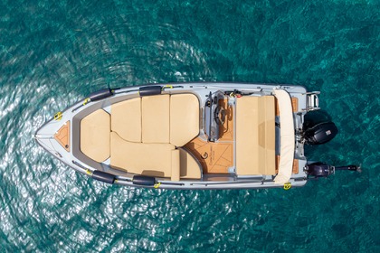 Hire Boat without licence  Nireus 4.90 optima Omorfo Santorini