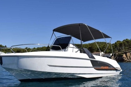 Rental Motorboat Beneteau Flyer 6.6 sundeck Golfe Juan