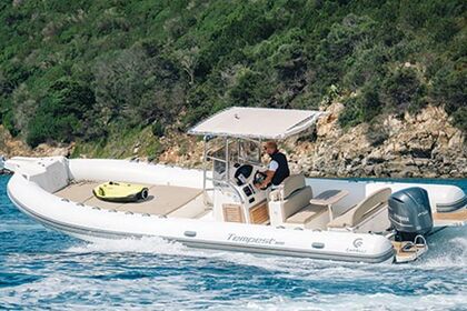 Charter RIB Cantieri Capelli Capelli Tempest 900 ST Porto Cervo