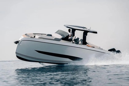 Hire Motorboat KUMBRA 34 Ibiza