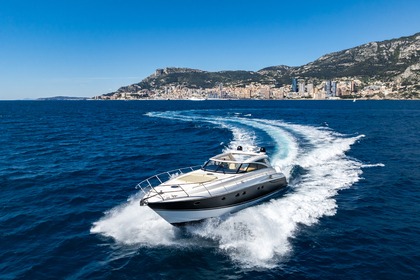 Noleggio Yacht a motore Princess V58 Porto Cervo
