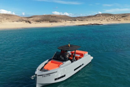 Location Bateau à moteur De Antonio Open 32 Lanzarote