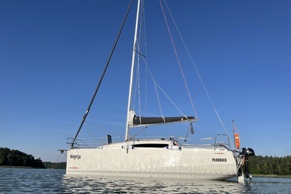 Charter Sailboat Antila 26cc Piękna Góra