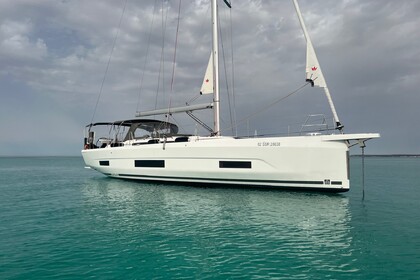 Hire Sailboat Dufour 470 Mallorca