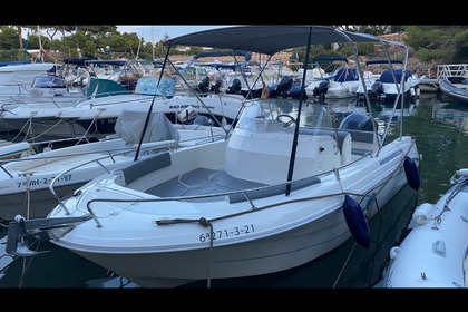 Hire Motorboat Pacific craft 6,25 Ibiza