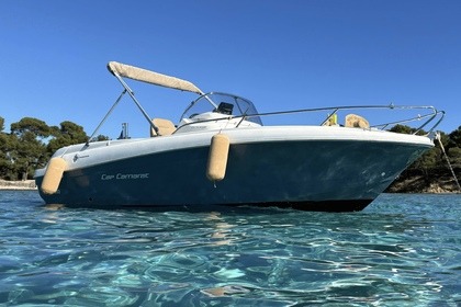 Hire Motorboat Jeanneau Cap Camarat 6.5 Cc Bormes-les-Mimosas