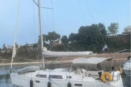 Hire Sailboat  Hanse 350 Lefkada