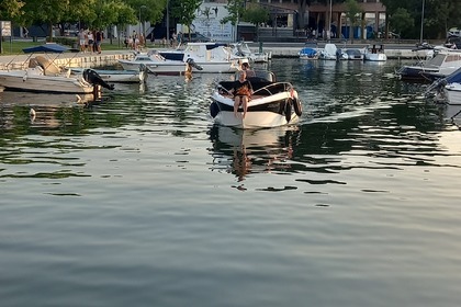 Aluguel Lancha Barracuda Barracuda 5.95 sw Zara