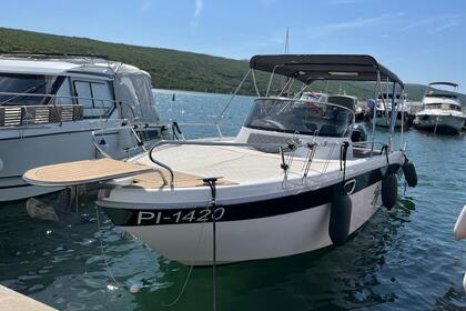 Verhuur Motorboot Saver 750 Walkaround Krk