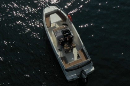 Rental Motorboat Quicksilver Activ 755 open (Essence inclus dans le tarif) Anglet