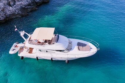 Rental Motor yacht JEANNEAU PRESTIGE 46 FLY Split