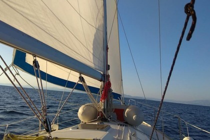 Hire Sailboat Bavaria Cruiser 34 Volos