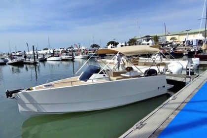 Location Bateau à moteur NUVA M6 CABIN Arcachon