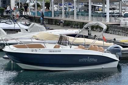 Charter Motorboat Speedy Cayman Tivat