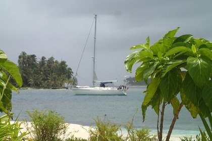 Location Voilier MOODY 422cc Gruissan