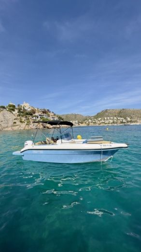 Motorboat Trident Boats 630 Open Boot Grundriss