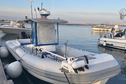 Verhuur Motorboot Tecno Lux780 Marzamemi