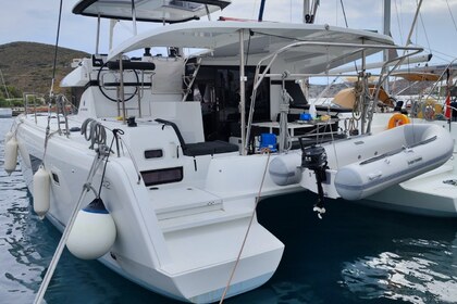 Location Catamaran Lagoon 42 Santorin