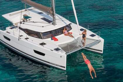Charter Catamaran FOUNTAINE PAJOT LUCIA 40 Furnari