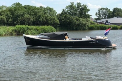 Charter Motorboat Pieterman 860 Utrecht