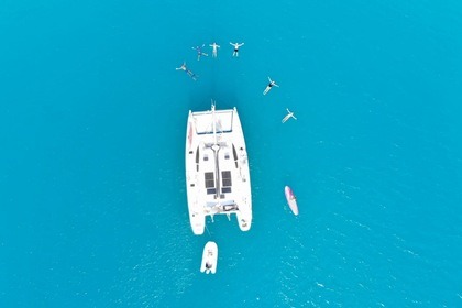 Rental Catamaran Nautitech 435 French Polynesia