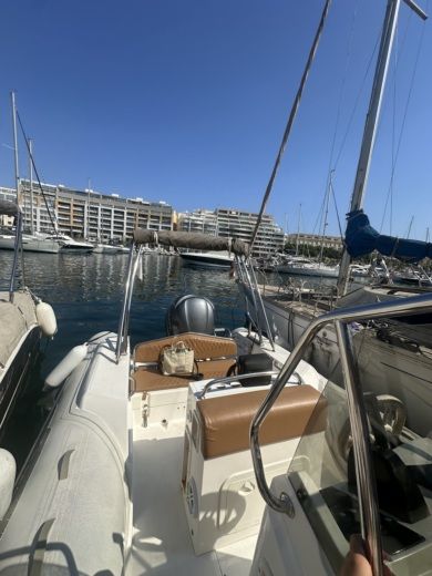 Pieta RIB Capelli Tempest 690 alt tag text